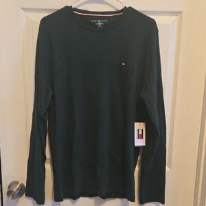 Tommy Hilfiger Men's Dark Green Long Sleeve Tee